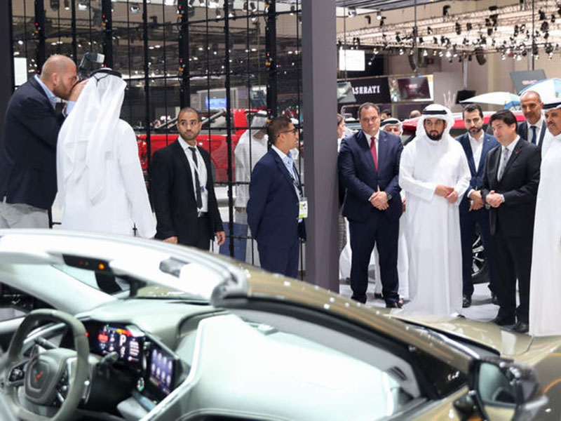 معرض دبي الدولي للسيارات يشهد إطلاق 40 طرازاً جديداً